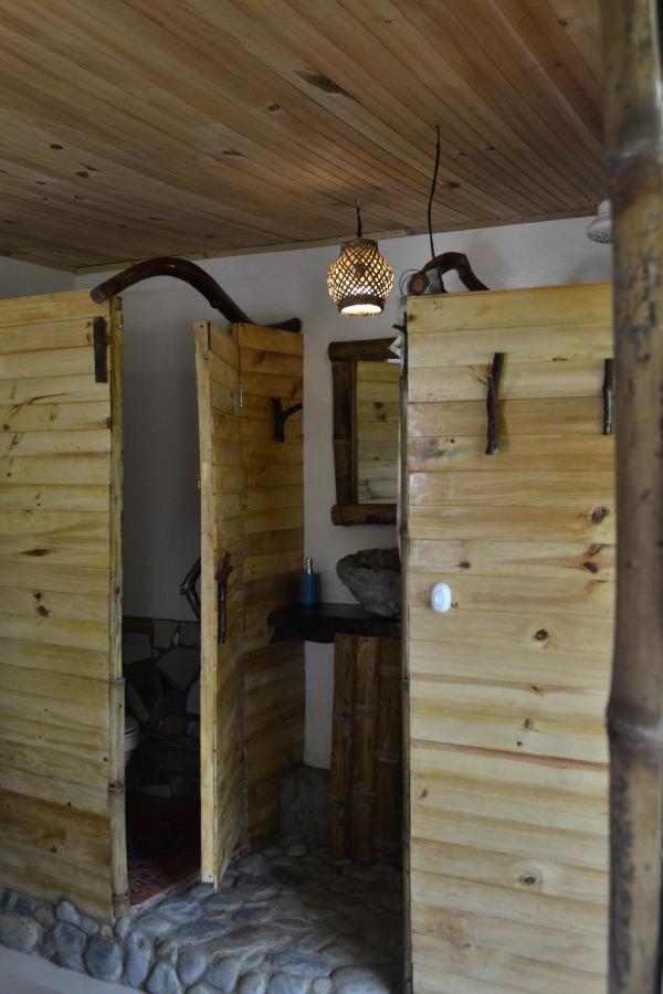 Habitacion Las Bromelias, Pijao, Finca Flora Del Rio ภายนอก รูปภาพ