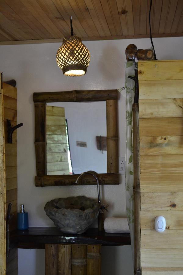 Habitacion Las Bromelias, Pijao, Finca Flora Del Rio ภายนอก รูปภาพ